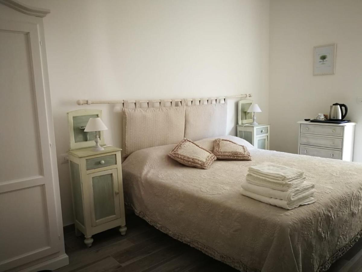 Castelli In Aria Bed & Breakfast Finale Ligure Bagian luar foto