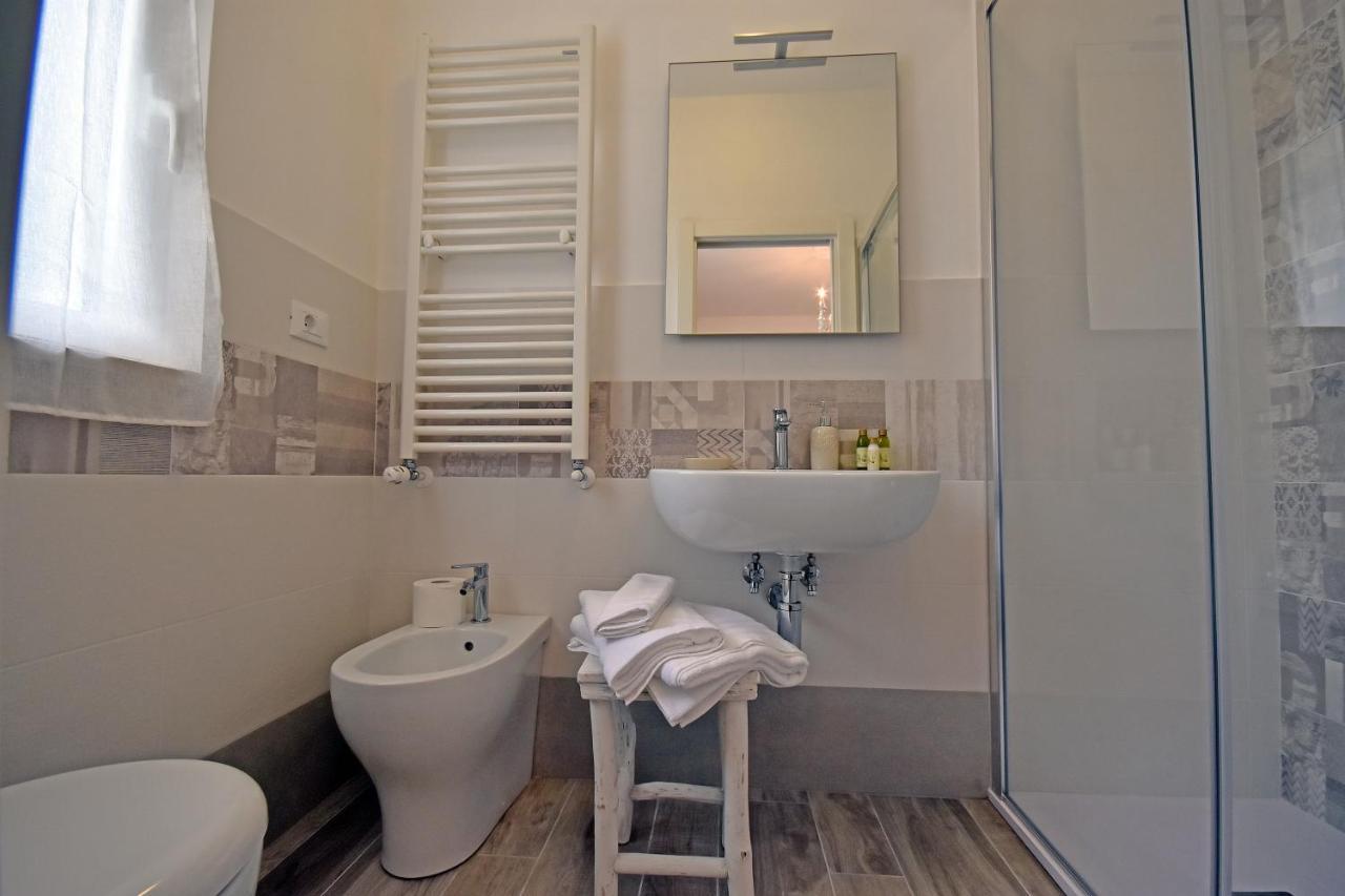 Castelli In Aria Bed & Breakfast Finale Ligure Bagian luar foto