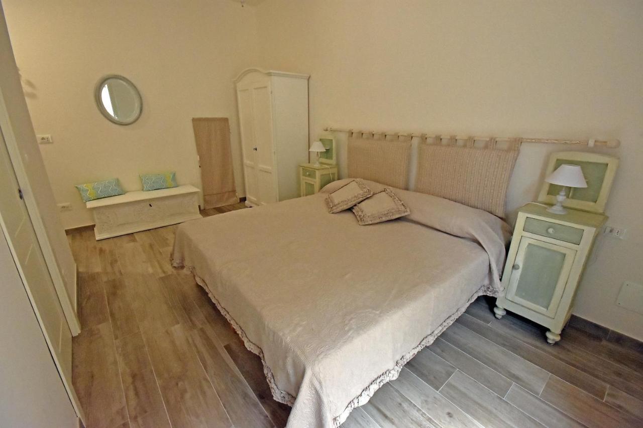 Castelli In Aria Bed & Breakfast Finale Ligure Bagian luar foto
