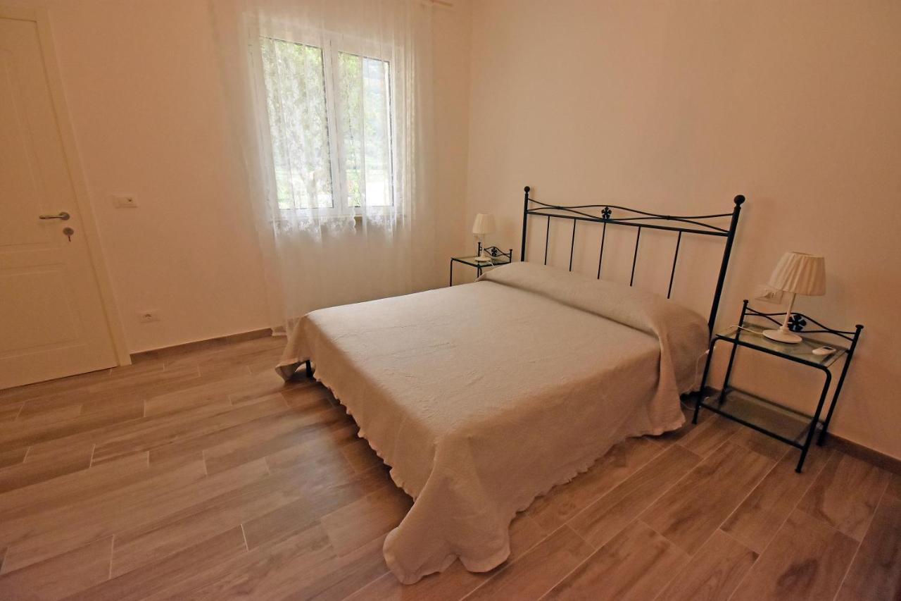 Castelli In Aria Bed & Breakfast Finale Ligure Bagian luar foto