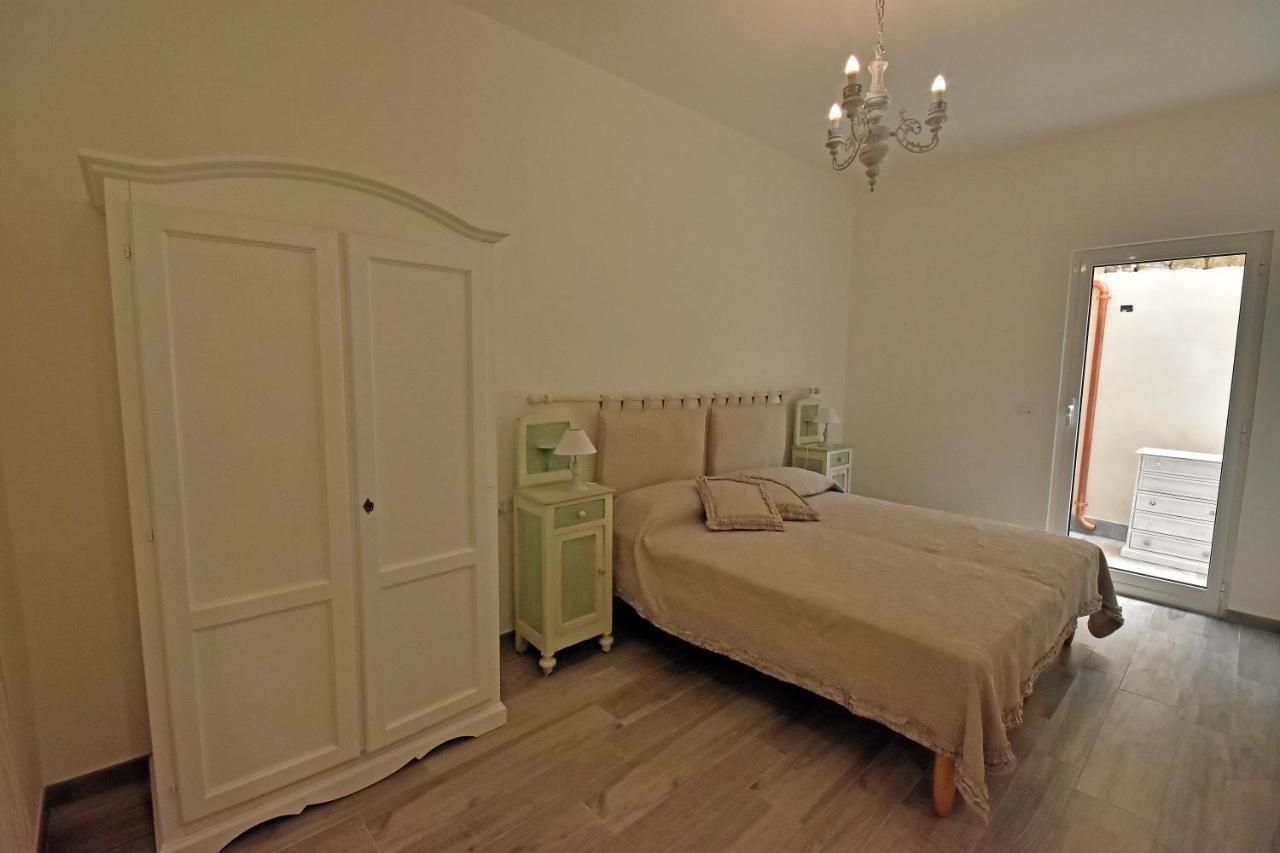 Castelli In Aria Bed & Breakfast Finale Ligure Bagian luar foto